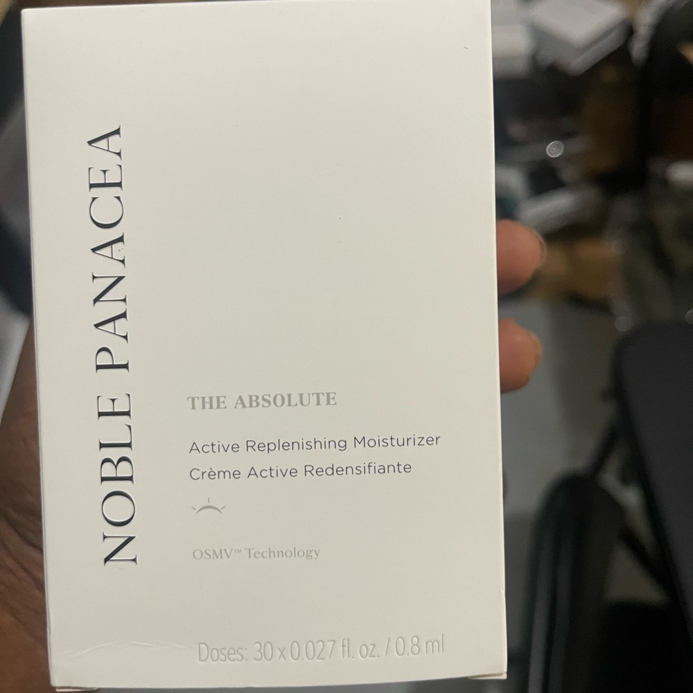 COPY - The Absolute Active Replenishing Moisturizer, 30 Dose